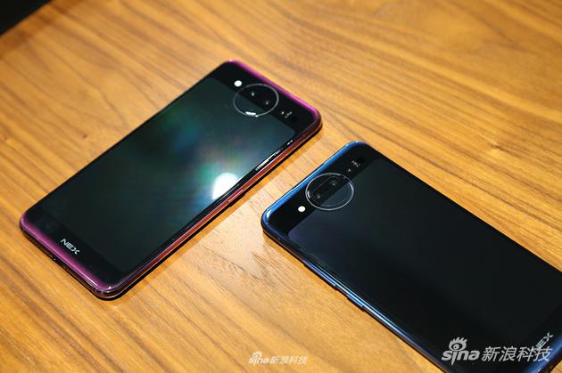 vivo NEX双屏版摄像头的圆环