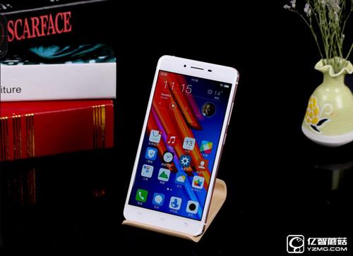 vivo X7和vivo X6S Plus比照评测1