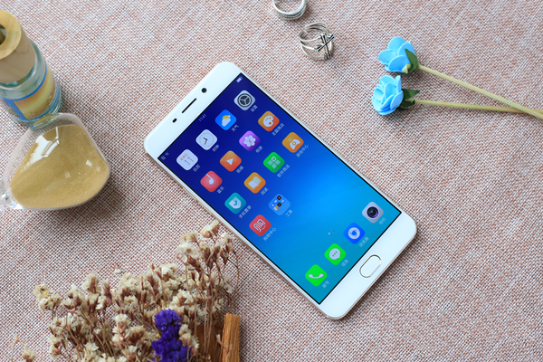 vivo Xplay5和OPPO R9哪个漂亮 外观比照图